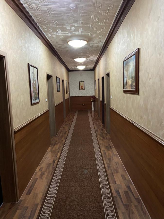 Lukavac Hotel New Milenium מראה חיצוני תמונה