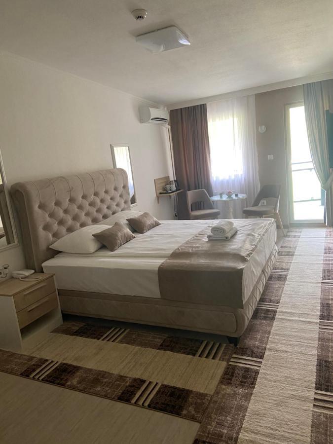 Lukavac Hotel New Milenium מראה חיצוני תמונה