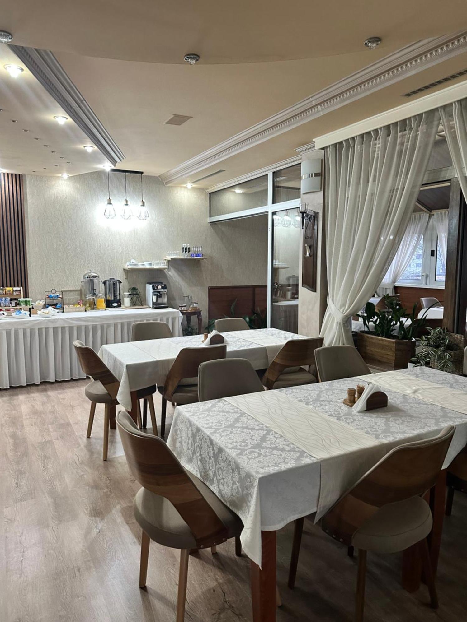 Lukavac Hotel New Milenium מראה חיצוני תמונה