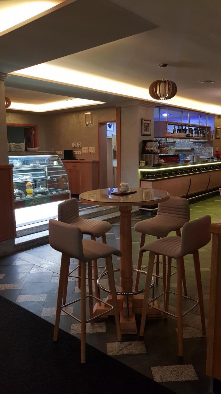 Lukavac Hotel New Milenium מראה חיצוני תמונה
